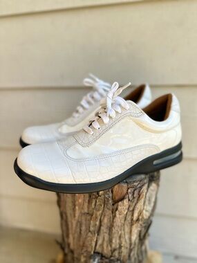 Cole Haan Air Conner Leather With ironstone croc" pattern. Sz 8